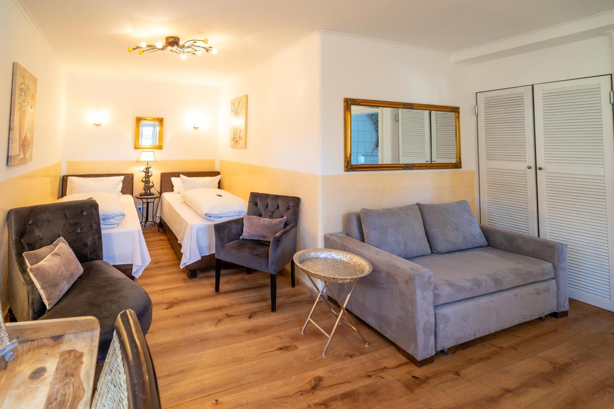Landhaus Hotel Wolfratshausen Dış mekan fotoğraf