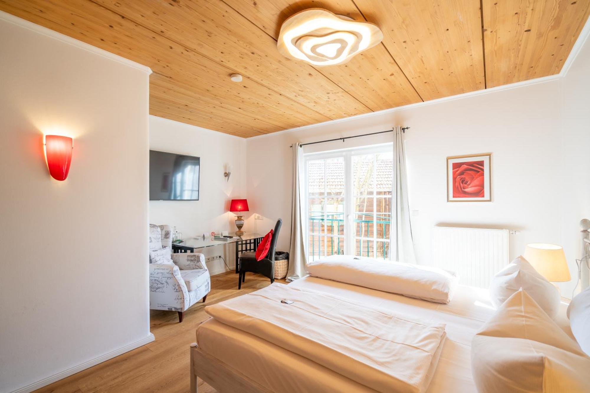 Landhaus Hotel Wolfratshausen Dış mekan fotoğraf