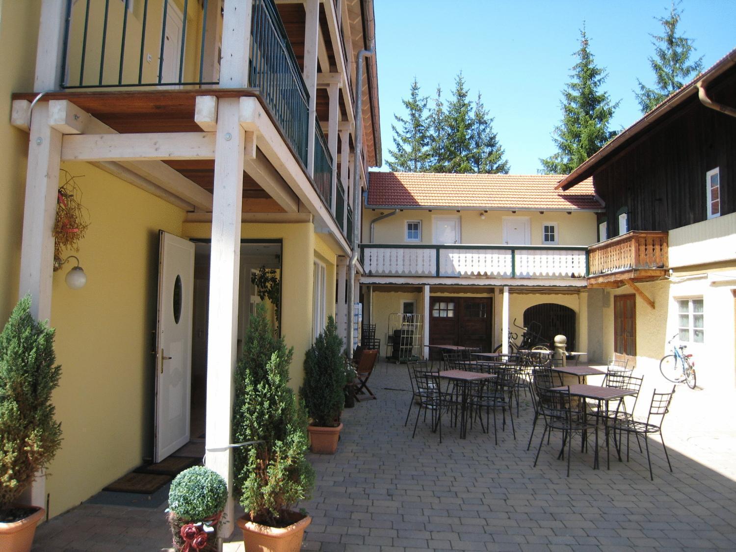 Landhaus Hotel Wolfratshausen Dış mekan fotoğraf