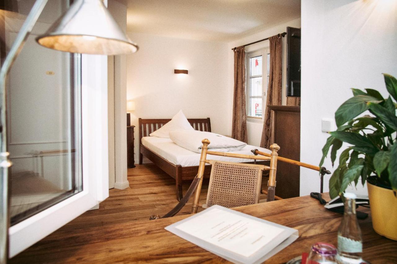 Landhaus Hotel Wolfratshausen Dış mekan fotoğraf
